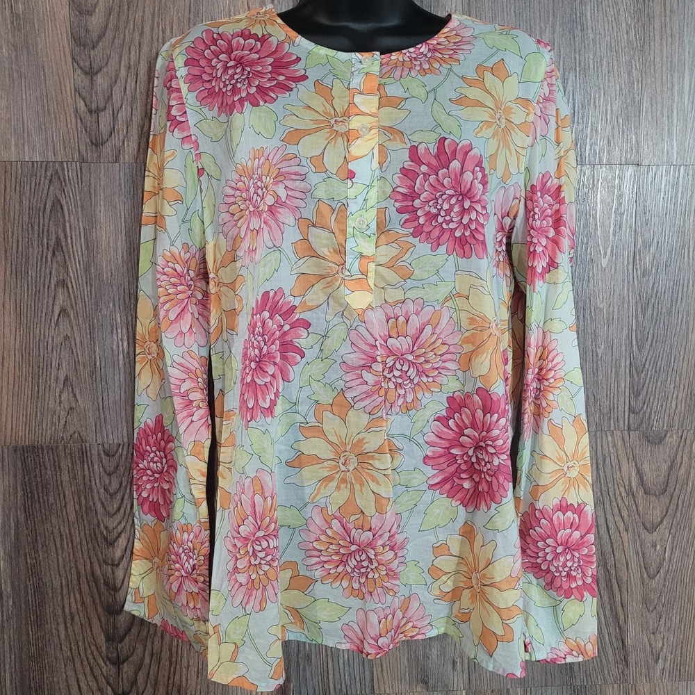 Tommy Hilfiger Lightweight Button Front Blouse Size 12 Bold Colorful Floral Art
